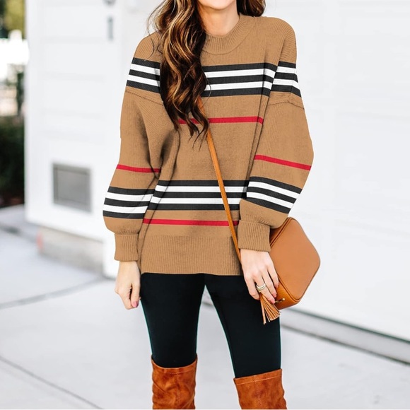 𝐖𝐨𝐦𝐞𝐧𝐬 𝐒𝐭𝐫𝐢𝐩𝐞𝐝 𝐒𝐰𝐞𝐚𝐭𝐞𝐫 𝐗𝐋 - Picture 4 of 5